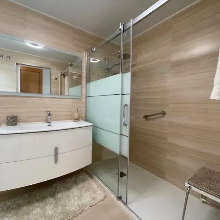 Camarate Golf 5011 *